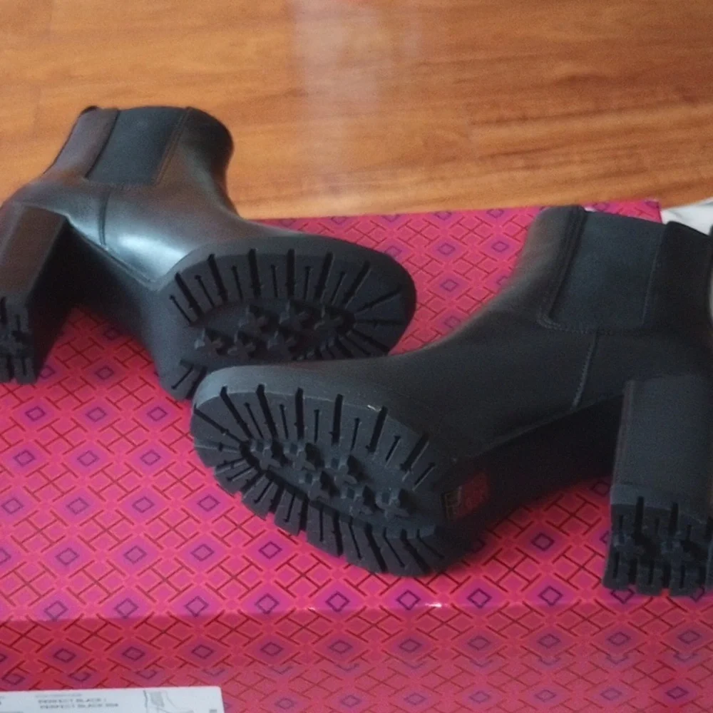 Bootie - Picture 4 of 7